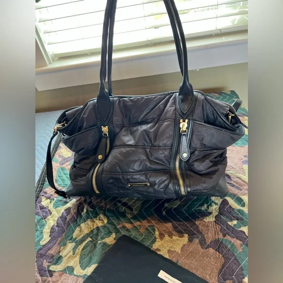 100% Authentic Burberry diaper bag - Picture 1 of 6